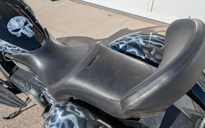 2014 Victory Cross Roads 8-Ball®