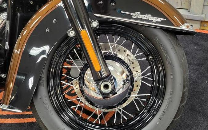 2019 Harley-Davidson® FLHCS - Heritage Classic 114