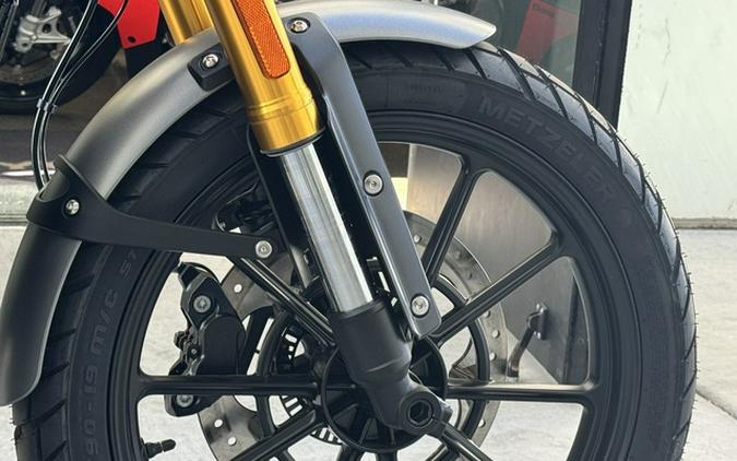 2026 Triumph Scrambler 400 X Baja OrangeAluminium