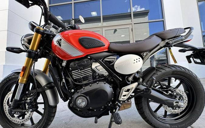 2026 Triumph Scrambler 400 X Baja OrangeAluminium
