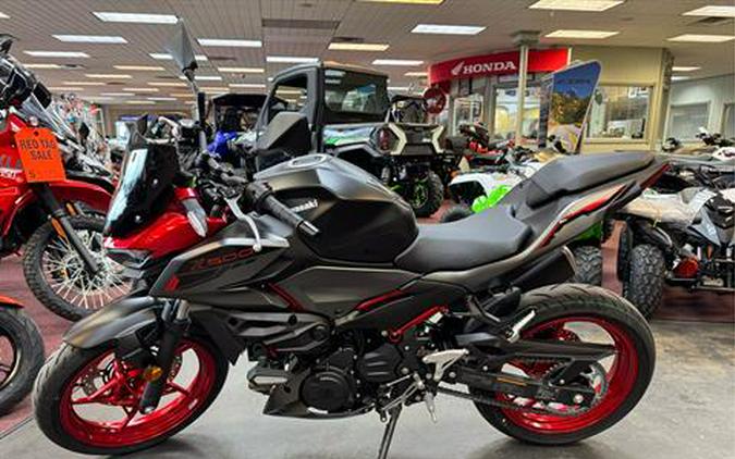 2025 Kawasaki Z500 SE ABS