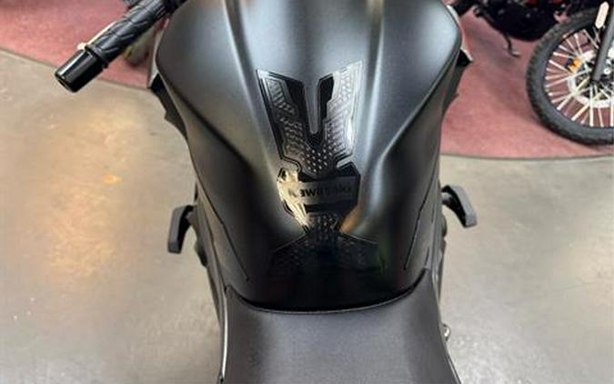 2025 Kawasaki Z500 SE ABS