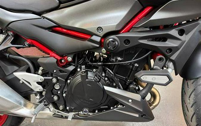 2025 Kawasaki Z500 SE ABS