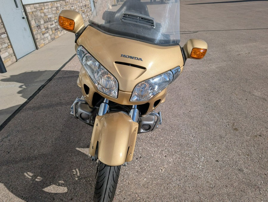2006 Honda Gold Wing® Audio / Comfort / Navi