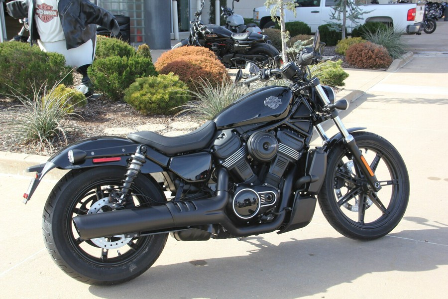 2026 Harley-Davidson Nightster Vivid Black Black Trim