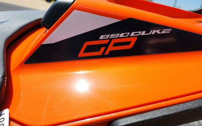 2022 KTM 890 Duke GP