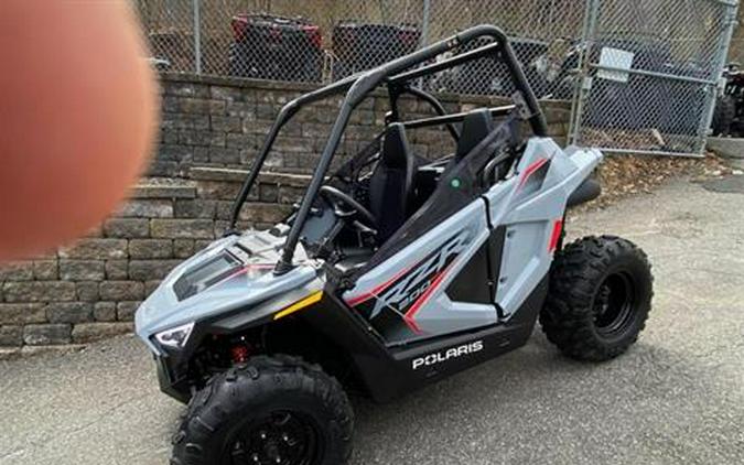 2024 Polaris RZR 200 EFI