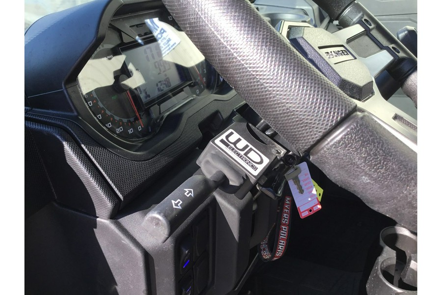 2025 Polaris Ranger XP® 1000 NorthStar Edition Premium with Fixed Windshield