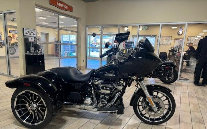 2023 Harley-Davidson Road Glide® 3