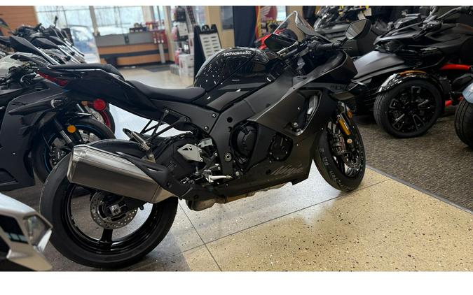 2026 NINJA ZX-10R - Kawasaki