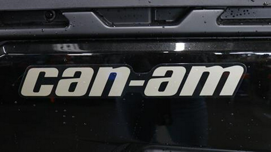 2024 Can-Am Defender MAX Lone Star CAB HD10
