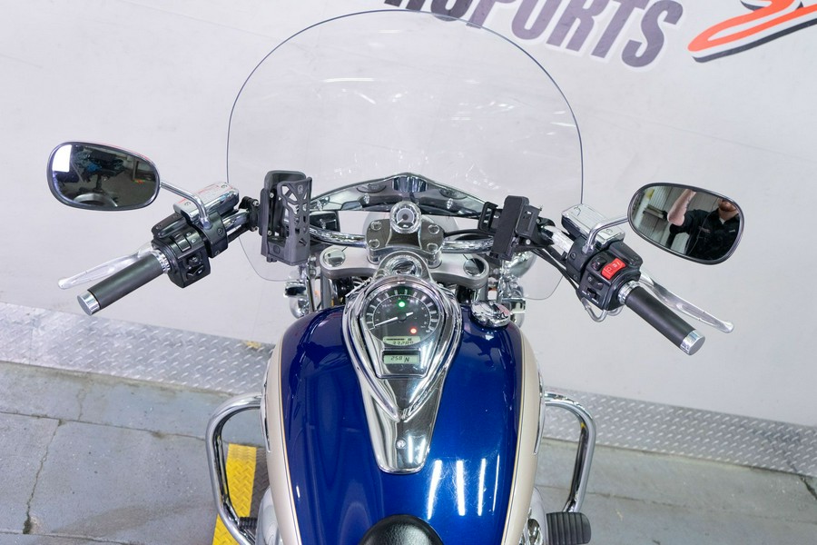 2009 Kawasaki Vulcan® 1700 Classic LT