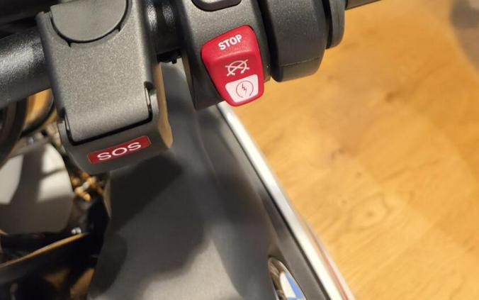2026 BMW Motorrad S 1000 R | $750 Cash Rebate