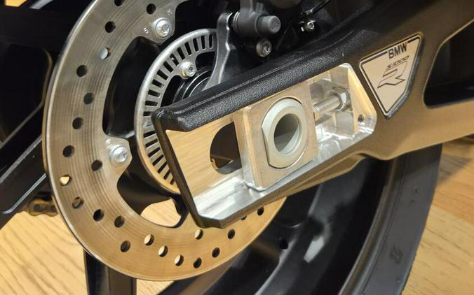 2026 BMW Motorrad S 1000 R | $750 Cash Rebate