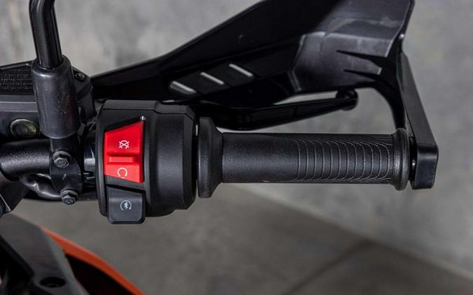 2026 KTM Enduro 390 R