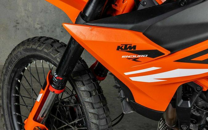 2026 KTM Enduro 390 R