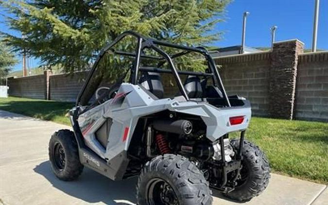 2024 Polaris RZR 200 EFI