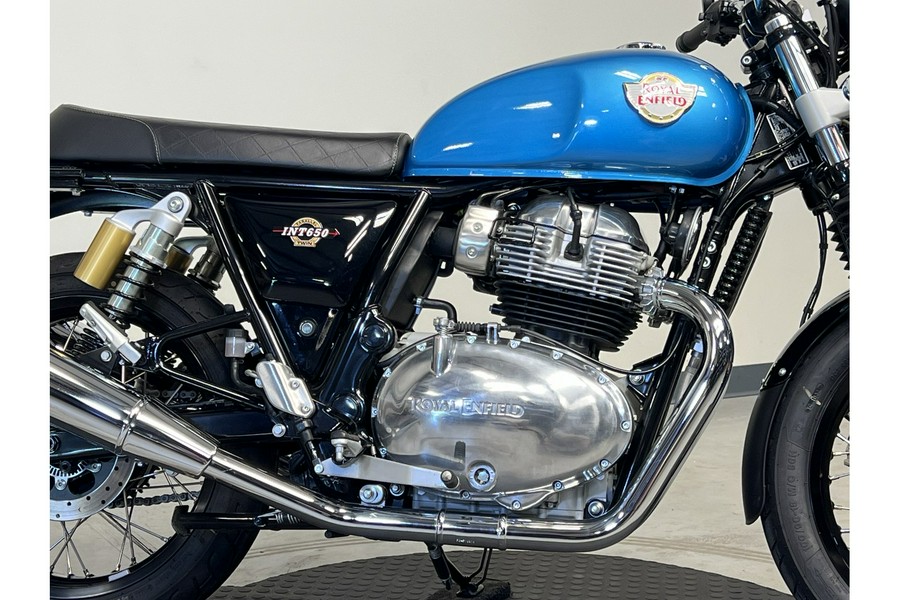 2022 Royal Enfield INT 650 Standard