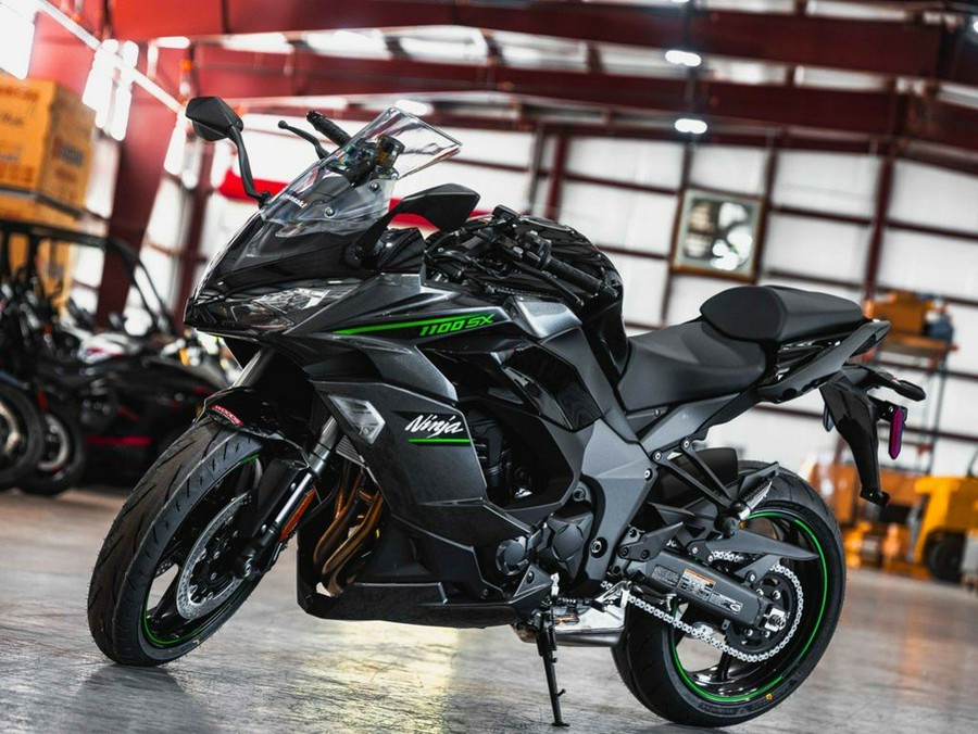 2025 Kawasaki Ninja® 1100SX ABS