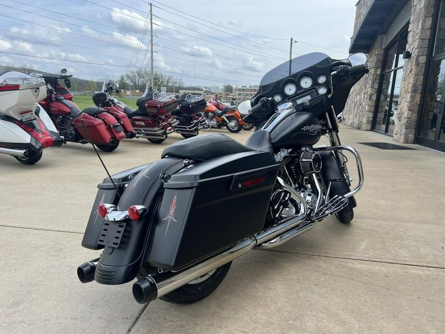 2013 Harley-Davidson® FLHX - Street Glide®