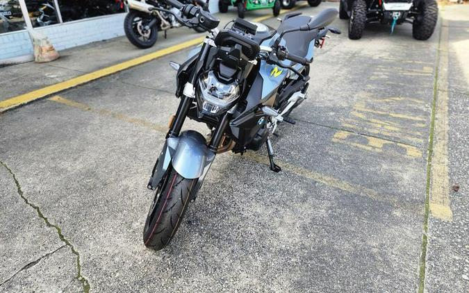 2023 BMW F 900 R Black Storm Metallic