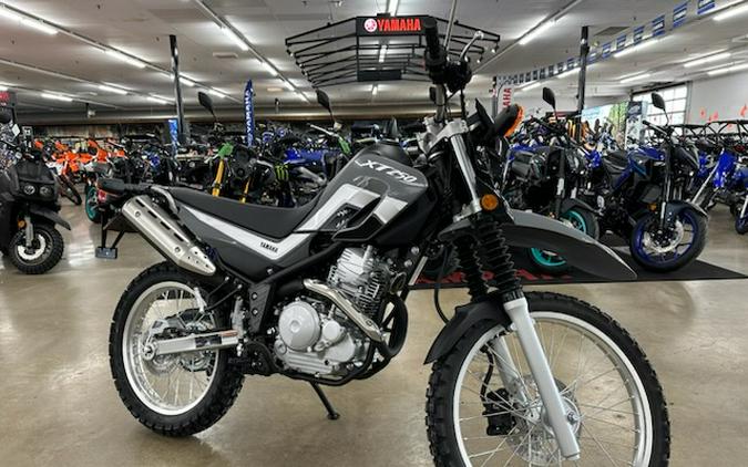 2025 Yamaha XT 250