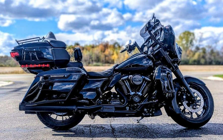 2019 Harley-Davidson® FLHXS - Street Glide® Special