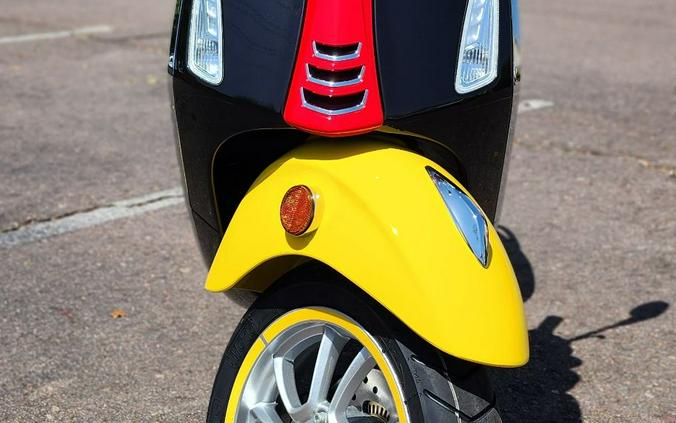 2023 Vespa Primavera 150 Disney Mickey Mouse Edition By Vespa