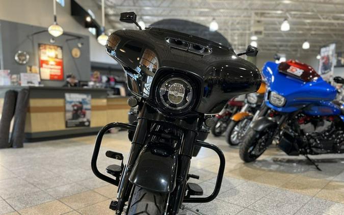 2018 Harley-Davidson FLHXS - Street Glide Special