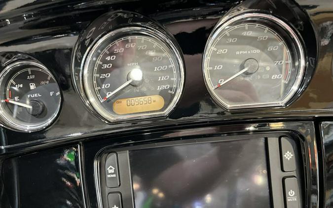 2018 Harley-Davidson FLHXS - Street Glide Special