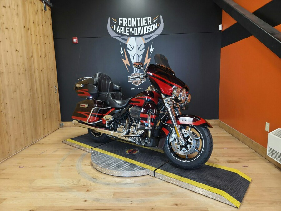 FLHTKSE 2017 CVO™ Limited