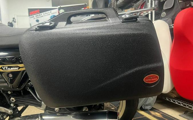 2013 Moto Guzzi V7 Special