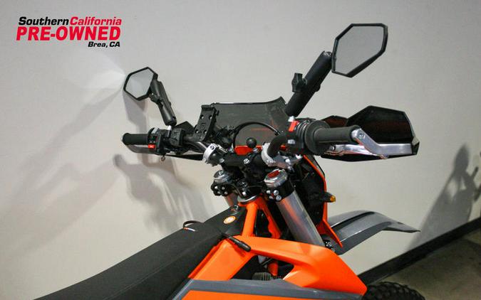 2022 KTM 690 Enduro R