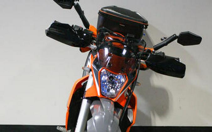 2022 KTM 690 Enduro R