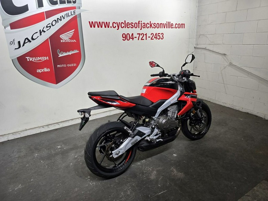 2026 Aprilia Tuono 457