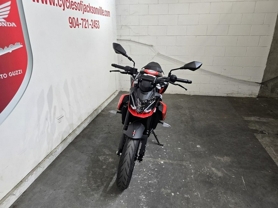 2026 Aprilia Tuono 457