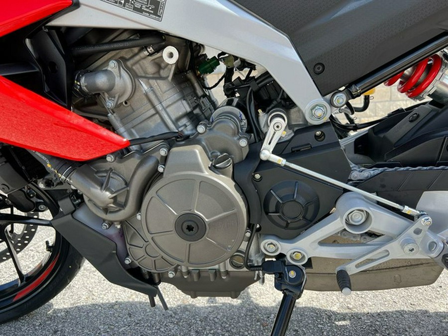 2026 Aprilia Tuono 457