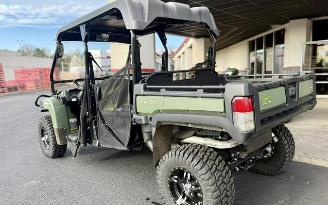 2023 John Deere 4-Passenger Gator™ XUV825M S4
