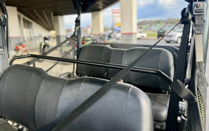 2023 John Deere 4-Passenger Gator™ XUV825M S4