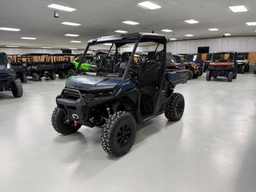2026 Can-Am Defender XT HD11