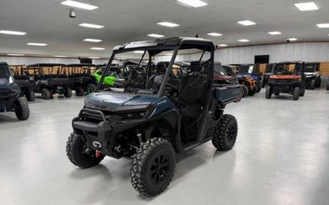 2026 Can-Am Defender XT HD11