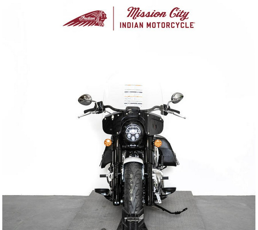 2024 Indian Motorcycle® Super Chief Limited ABS Ghost White Metallic