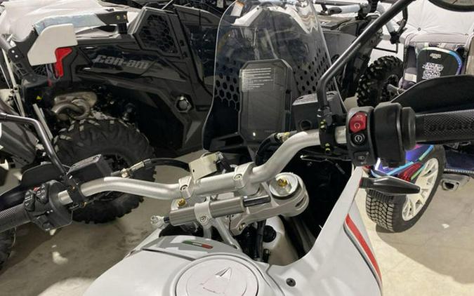 2023 Ducati DesertX Star White Silk