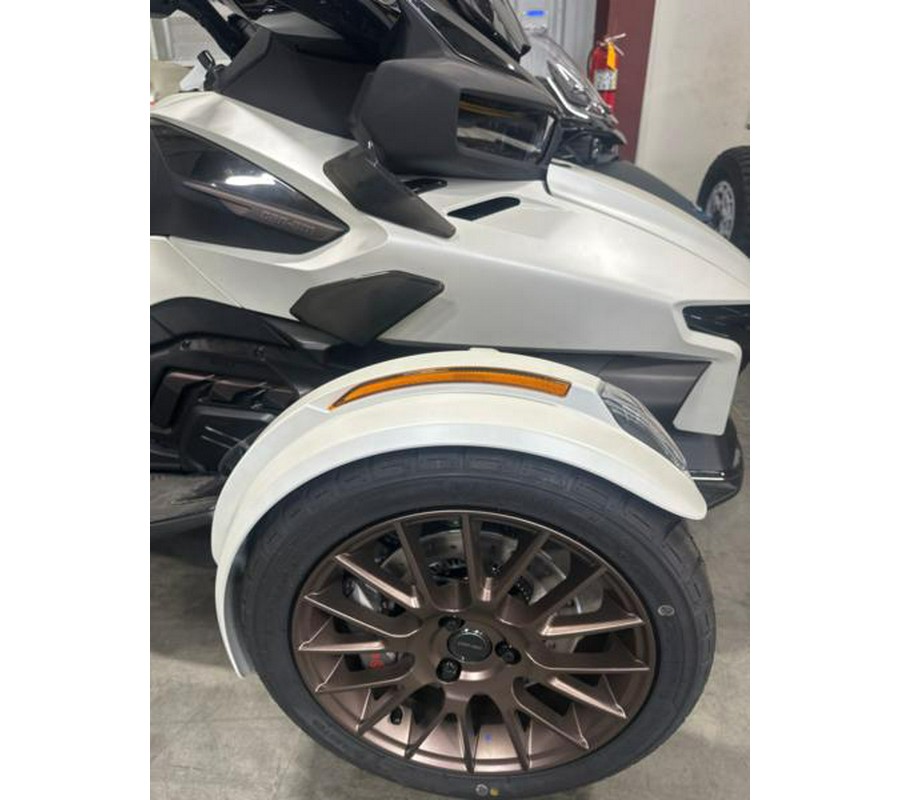 2025 Can-Am® Spyder RT Sea-To-Sky
