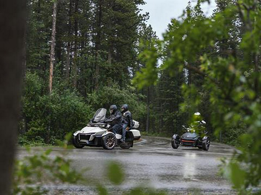 2024 Can-Am Spyder RT Sea-to-Sky