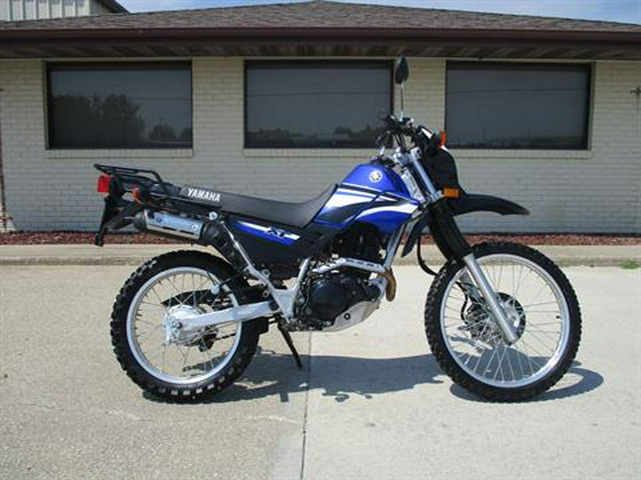 2006 Yamaha XT225