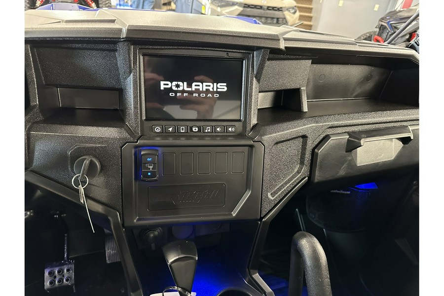 2024 Polaris Industries GENERAL® XP 4 1000 Ultimate