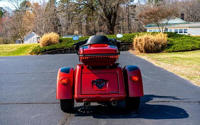 2025 Harley-Davidson® FLHTCUTG - Tri Glide® Ultra