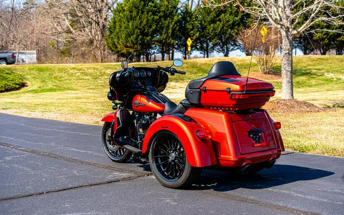 2025 Harley-Davidson® FLHTCUTG - Tri Glide® Ultra