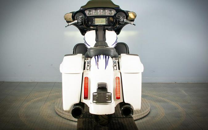 2016 Harley-Davidson CVO Street Glide FLHXSE